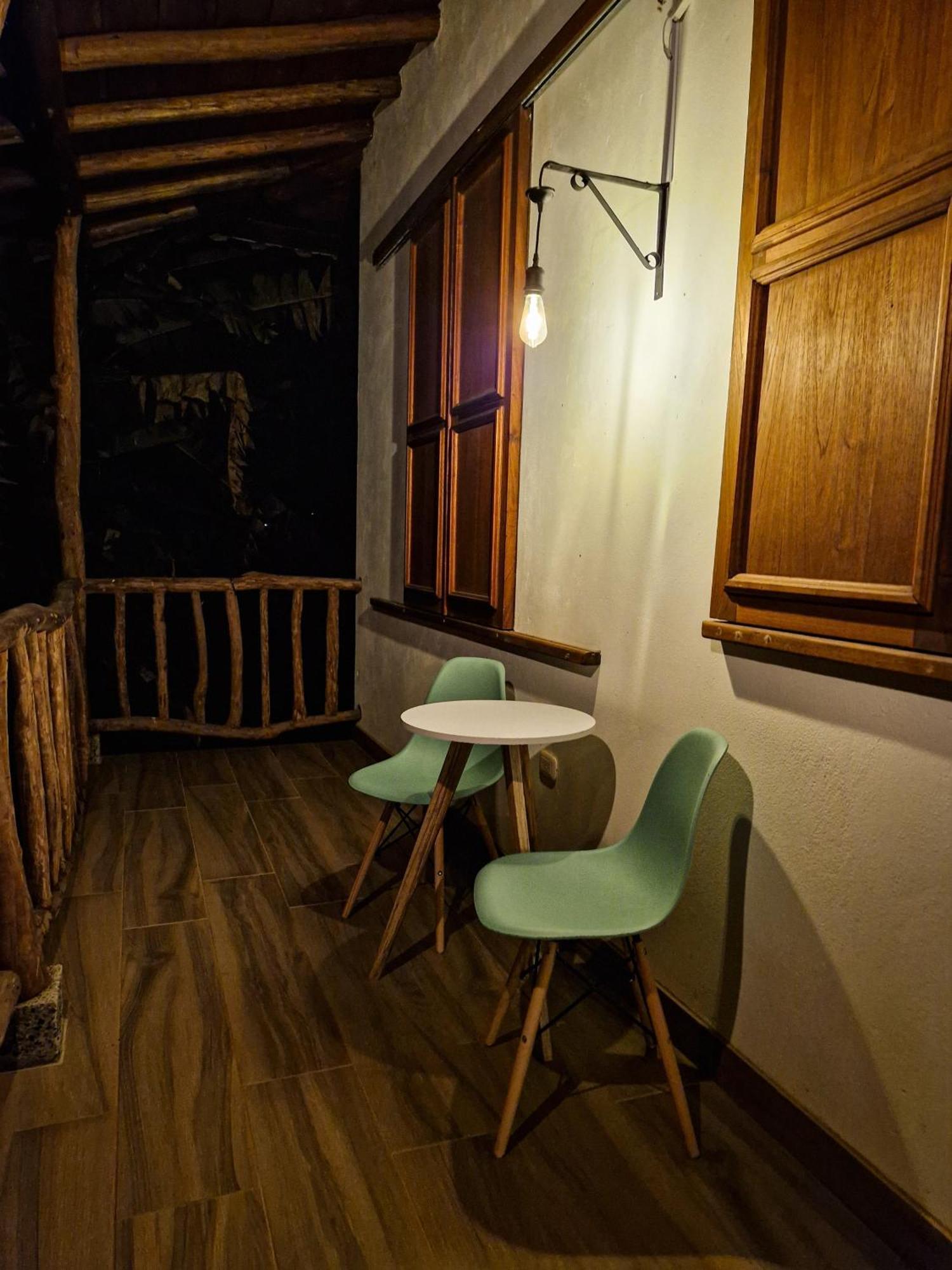 Caminos Alojamiento คาร์ดิน ภายนอก รูปภาพ